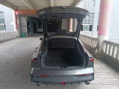Changan UNI-V 1.5T premium - фото 19