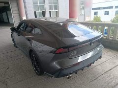 Changan UNI-V 1.5T premium - фото 5