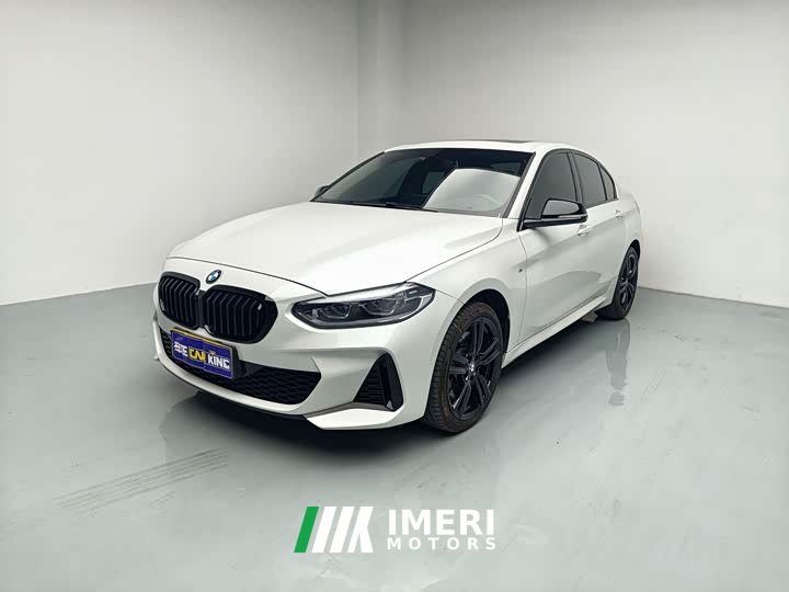 BMW 1 Series facelift 125i M Sports Night Edition - автомобиль из Китая