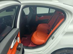 BMW 1 Series facelift 125i M Sports Night Edition - фото 13