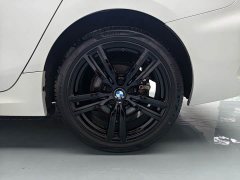 BMW 1 Series facelift 125i M Sports Night Edition - фото 4