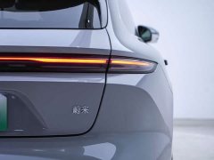 NIO ET5T 75kWh Touring - фото 15