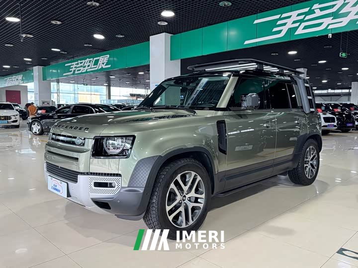 Land Rover Defender 110 3.0T P400 Dark Special Edition