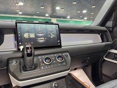 Land Rover Defender 110 3.0T P400 Dark Special Edition - фото 7