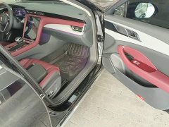 Hongqi H5 2.0T Automatic Qichang Edition - фото 11