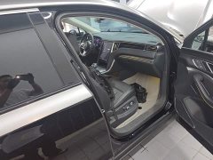 Hongqi HS7 PHEV 2024 2.0T PHEV four-wheel drive Qichang version 6 seats - фото 11