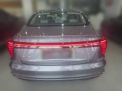 Hongqi H5 PHEV 170 Ultra Hybrid Edition - фото 10