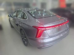 Hongqi H5 PHEV 170 Ultra Hybrid Edition - фото 9