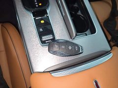 FAW HS7 PHEV 2.0T PHEV AWD200Anniversary Edition 6 - фото 15