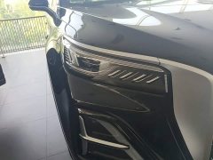Hongqi HS5 2025 2.0T two-wheel drive Qixiang Pro version - фото 13