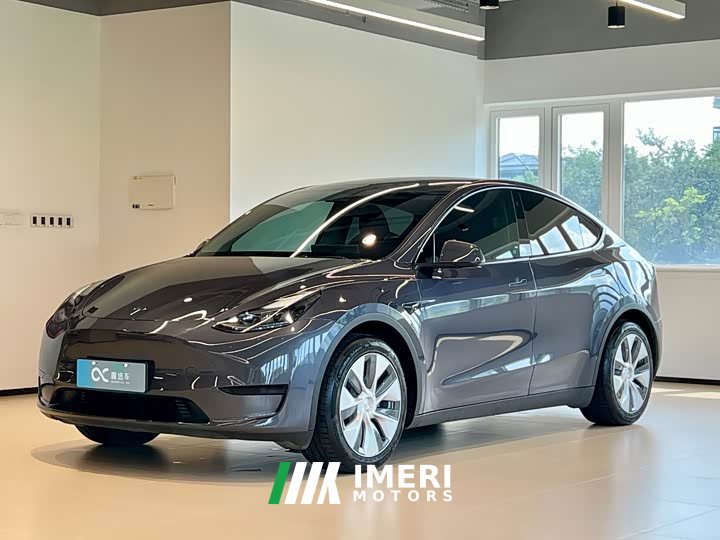 Tesla Model Y Refresh RWD - автомобиль из Китая
