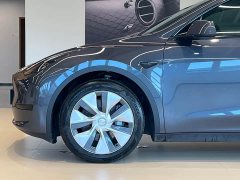 Tesla Model Y Refresh RWD - фото 4