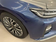 Hongqi H5 2023 2.0T Automatic Zhilian Qichang Edition - фото 4