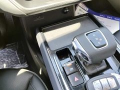 Hongqi E-QM5 Facelift Basic Travel Edition - фото 14