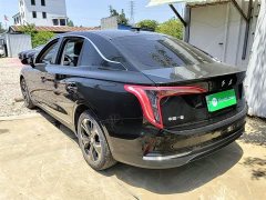 Hongqi E-QM5 Facelift Basic Travel Edition - фото 5