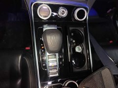 Hongqi H9 2.0T Smart connection Qichang Edition - фото 10