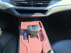 Hongqi E-QM5 560km PLUS - фото 7