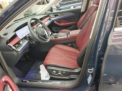 Hongqi H5 2.0T automatic smart connected flag version - фото 8