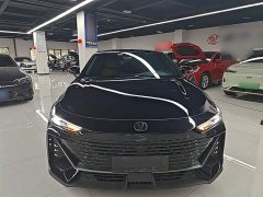 Changan UNI-V 2022 1.5T premium - фото 3