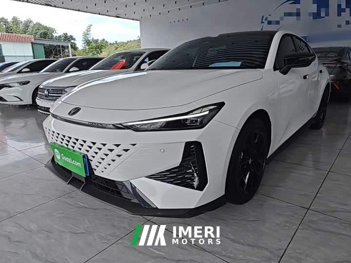 Changan UNI-V 1.5T 500Bar Premium Type - автомобиль из Китая