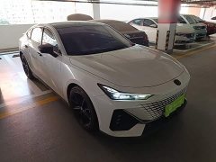 Changan UNI-V 1.5T premium - фото 4