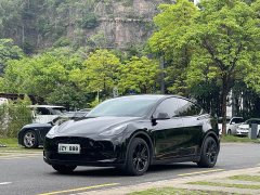 Tesla Model Y 2022 Refresh RWD - фото 1