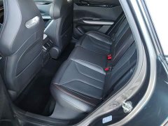 Changan UNI-V 2023 1.5T Prestige Edition - фото 17