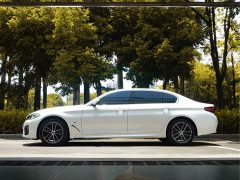 BMW 5 Series 2022 Facelift II 525Li M Sport Package - фото 6