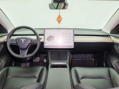 Tesla Model 3 2022 rear-wheel drive version - фото 14