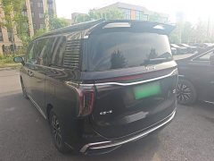 Hongqi HQ9 PHEV 2.0T AWD Business Edition - фото 5