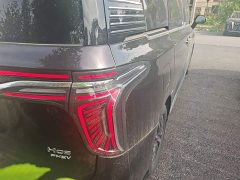 Hongqi HQ9 PHEV 2.0T AWD Business Edition - фото 8