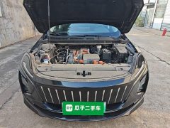 Hongqi E-QM5 basic travel version - фото 20