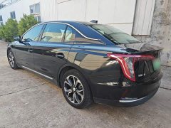 Hongqi E-QM5 basic travel version - фото 5