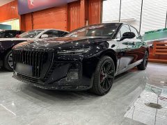 Hongqi H5 2025 2.0T automatic Xuanying 2 million units commemorative edition - фото 1