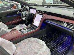 Hongqi H5 2025 2.0T automatic Xuanying 2 million units commemorative edition - фото 15
