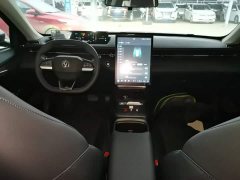 Changan Eado PHEV 2025 Smart New Blue Whale 145KM Battleship Edition - фото 10
