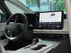 Lexus LM 2023 500h six-seater premium version - фото 9