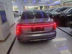 Changan UNI-V 2022 1.5T Smart Pilot Edition - фото 4