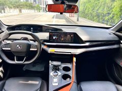 Changan UNI-V 1.5T premium - фото 11