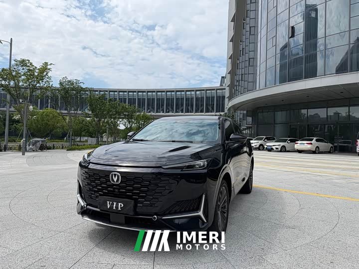 Changan UNI-K 2.0T luxury - автомобиль из Китая