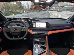Changan UNI-V 1.5T sports version - фото 5