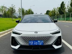 Changan UNI-V 1.5T premium - фото 2