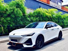 Changan UNI-V 2023 1.5T sports version - фото 1
