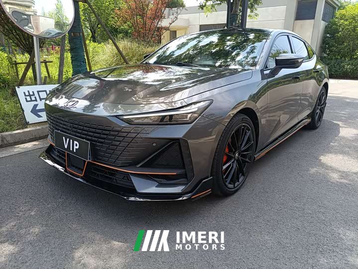Changan UNI-V 1.5T sports version - автомобиль из Китая