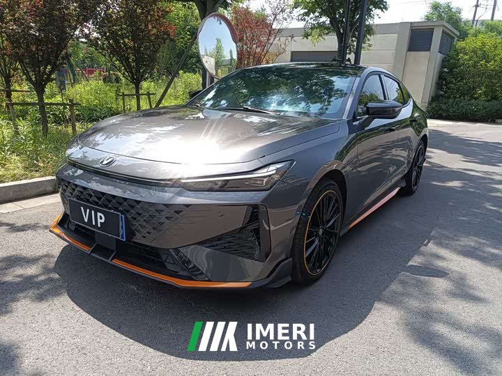 Changan UNI-V 2024 1.5T noble sports