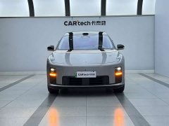 Li Auto i8 Edition - фото 3