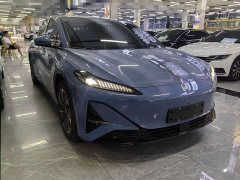 Hongqi Tiangong 05 750 Smart Select Edition - фото 3