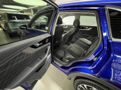 Hongqi HS5 2019 2.0T Zhilian Qixiang four-wheel drive version - фото 10