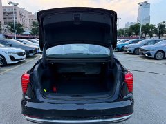 Hongqi H5 2025 2.0T automatic Qichang version - фото 8