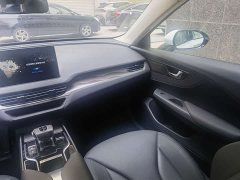 Hongqi E-QM5 2021 online appointment charging basic version 4 seats - фото 20